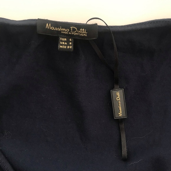 Massimo Dutti v-neck t-shirt - Picture 1 of 9